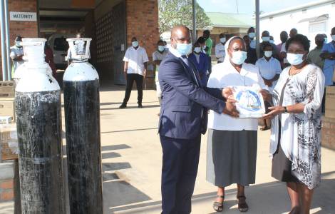 AFRICA/MALAWI – Catholic University donates medical devices to the Nguludi Mission Hospital