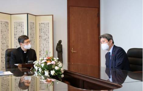 ASIA/SOUTH KOREA – The Archbishop and Minister: working together for reconciliation and reunification of the Koreas