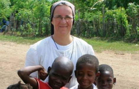 AMÉRICA/HAITÍ - “La Iglesia sufre pero hay luces de esperanza”, dice la  Hna. Marcella Catozza - Agenzia Fides