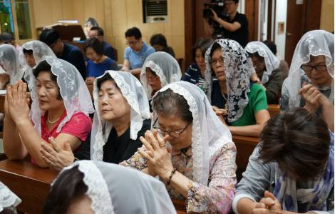 아시아/대한민국 – 한국 천주교 통계: 천주교 신자는 전체 인구의 11.3%를 차지합니다.