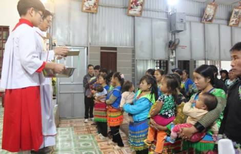 ASIA/VIETNAM - H'Mong: New priest among growing Catholic community of ethnic minority