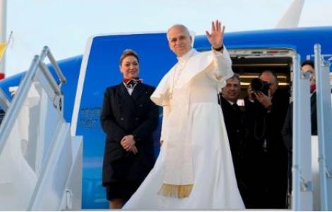 Turkey and Lebanon. Leo XIV's journey and prayer amidst the wounds of the Church and the world