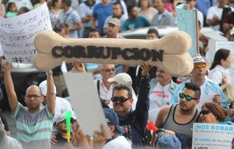 “La lotta alla corruzione è fondamentale” denunciano i Vescovi